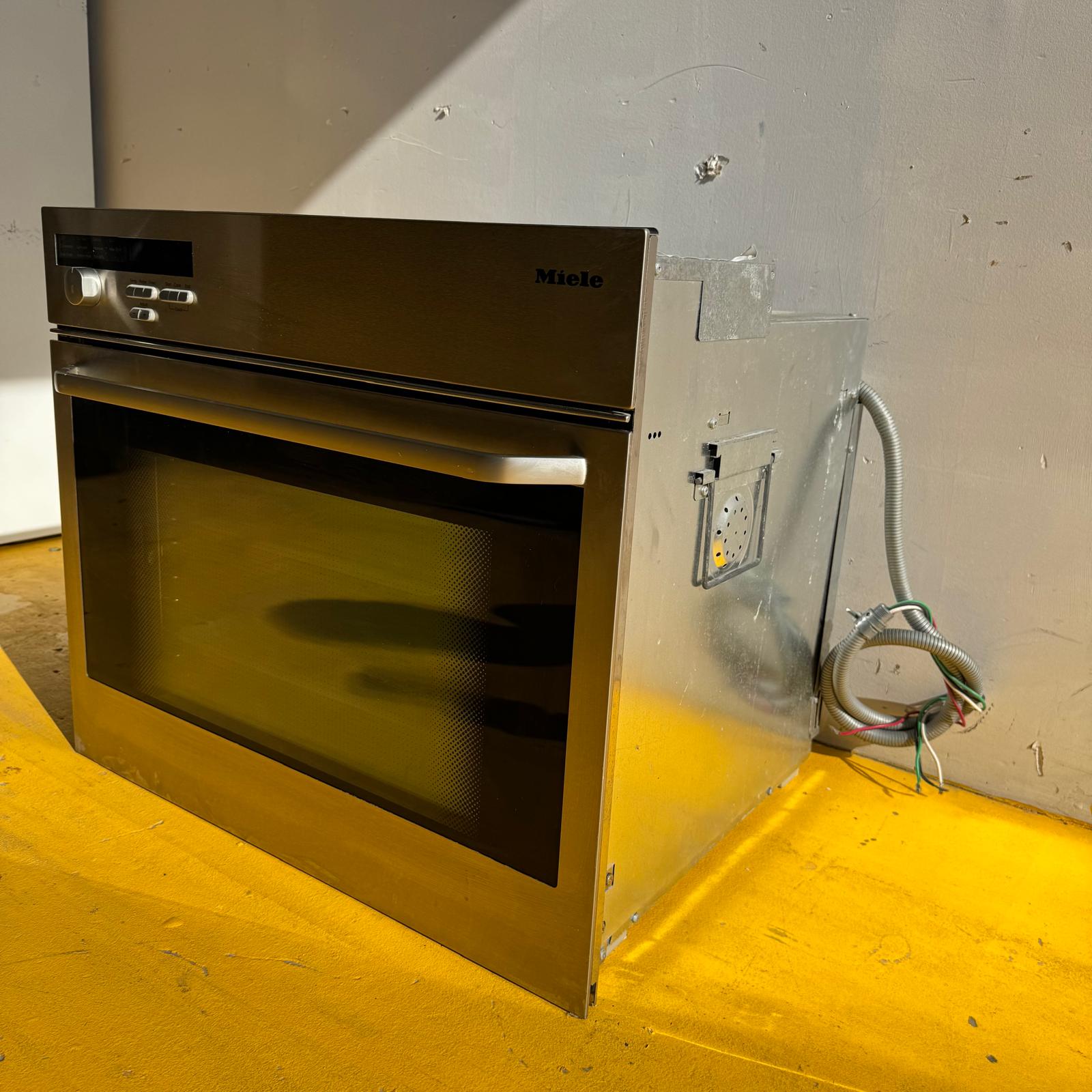Miele Built-In Self-Clean Single Oven Stainless Steel Miele Built-In Self-Clean Single Oven Stainless Steel